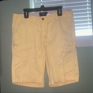 Men’s yellow shorts